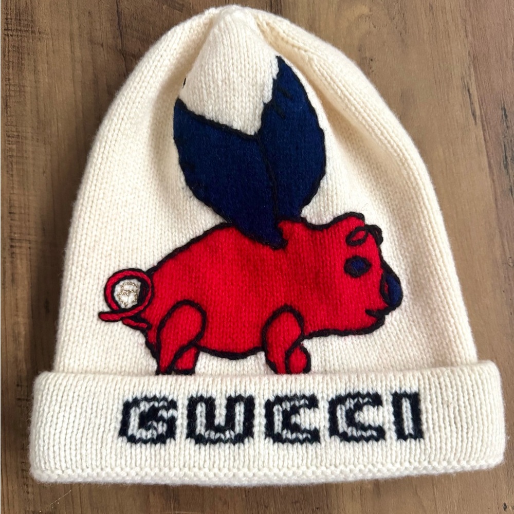 Gucci Beanie - Creme wool-blend Gucci beanie.